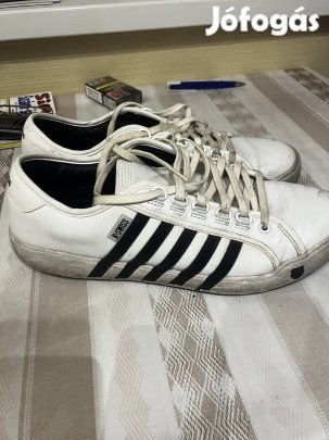 Férfi sportcipő bőr