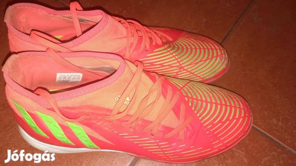 Férfi teremfocicipő