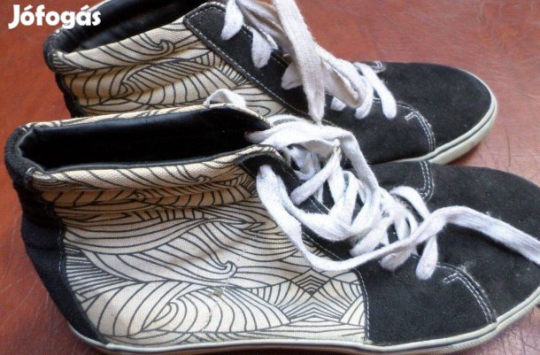 Férfi tornacipő magas szárú cipő 45-ös