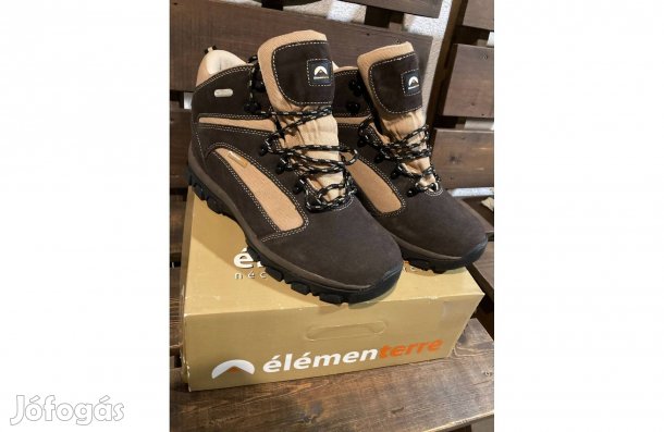 Férfi túrabakancs