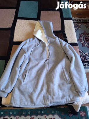 Férfi vastag pulcsi