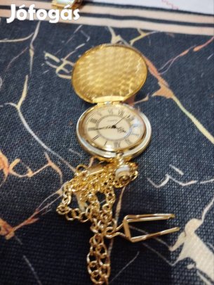 Férfi zsebóra lánccal, arany színű. Új.