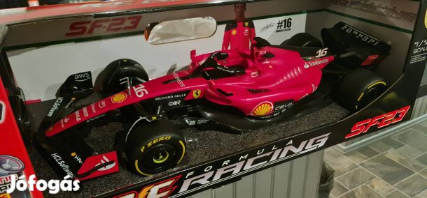Ferrari SF23 RC távirányítós versenyautó 1:10