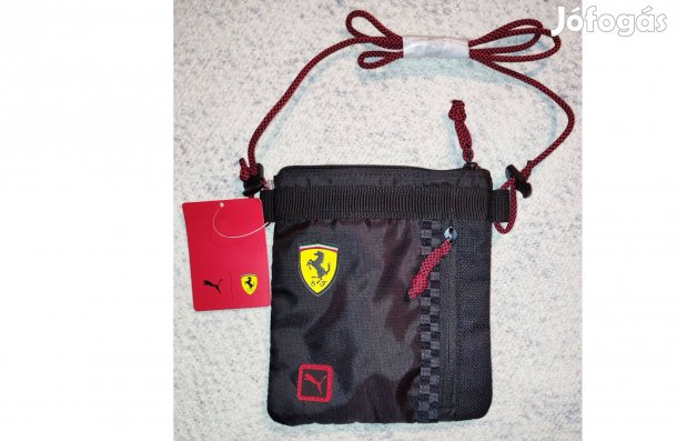 Ferrari eredeti Puma fekete kistáska