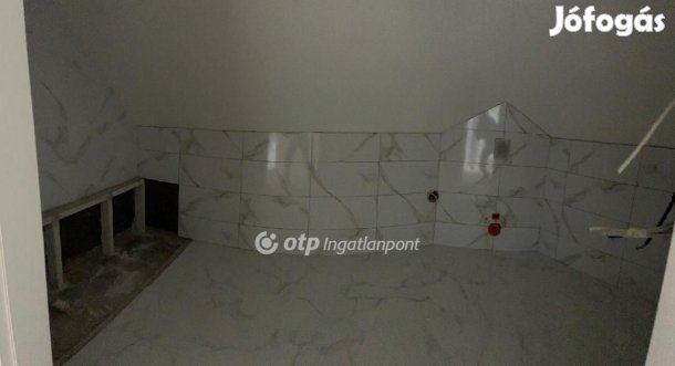 Fertőszentmiklósi eladó 63 nm-es lakás