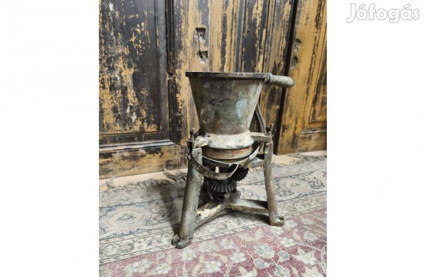 Festék pigment daráló, 1900-as évek első feléből, festékbolti, szatócs