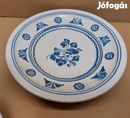 Festett dísztányérok