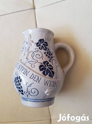 Festett kiskancsó Trinkt wie eure Vater aus Stein den Wein felirattal