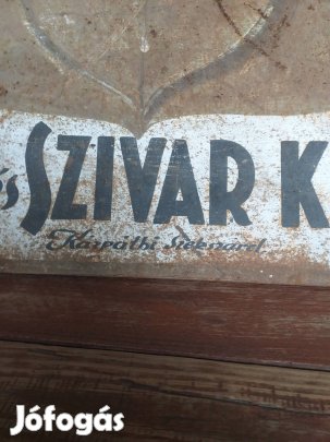 Festett régi dohányreklám