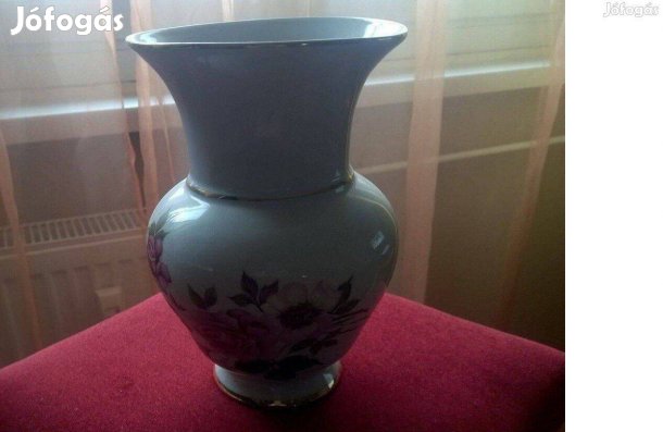 Festett virágmintás porcelán váza eladó