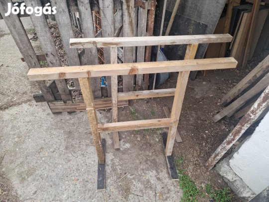 Festő bak 2db együtt