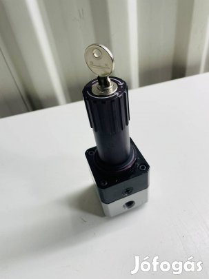 Festo nyomászszabályzó kulcsos