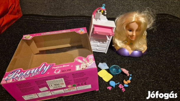 Fésűlhető baba eladó