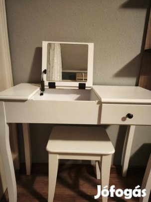 Fésülködő asztal - sminkasztal tükörrel, ülőkével