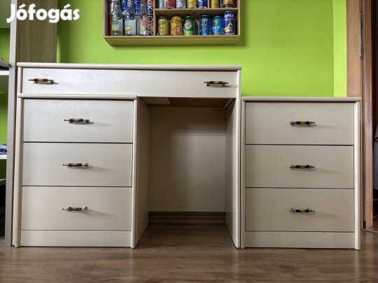 Fésülködőasztal fiókos szekrénnyel