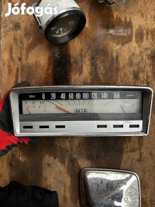 Fiat 124 / Lada Zsiguli 2101 óracsoport 