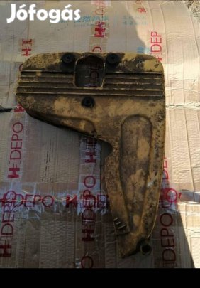 Fiat 124 motor vezerles burkolat