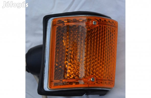 Fiat 128 Zastava 101 új bal első króm index