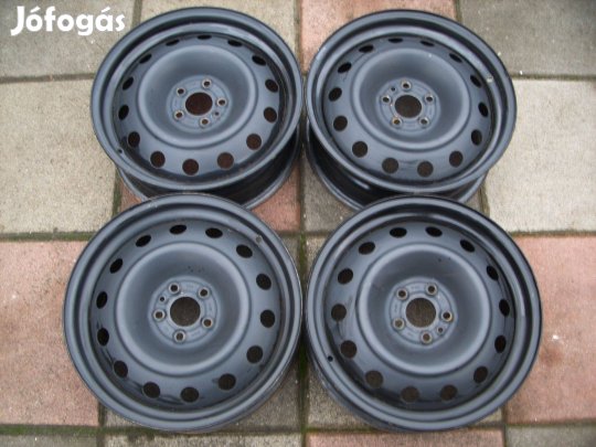 Fiat 500L Living Trekking felni acélfelni 16"