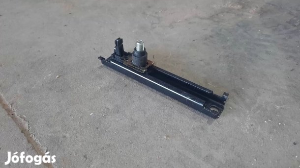 Fiat DUCATO Citroen JUMPER Peugeot BOXER 06 Biztonsági öv állító 7966