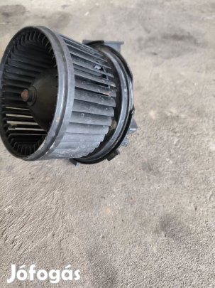 Fiat DUCATO Citroen JUMPER Peugeot BOXER 06 Fűtőmotor ventillátor 270