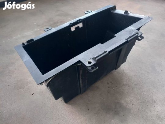 Fiat DUCATO Citroen JUMPER Peugeot BOXER 06- Műanyag akksi tartó 0212