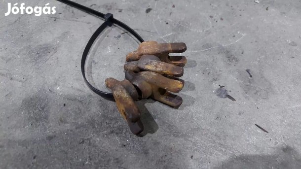 Fiat DUCATO Citroen JUMPER Peugeot BOXER 06- Porlasztó lefogató 0492