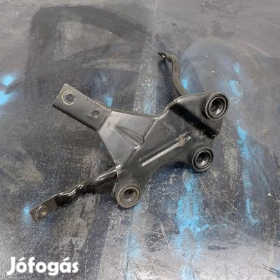 Fiat DUCATO Citroen JUMPER Peugeot BOXER 06- Víztartály tartó vas 1819