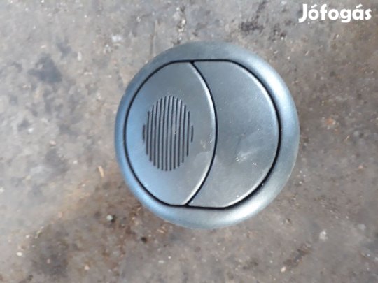 Fiat Doblo Bal Középső Szellőző