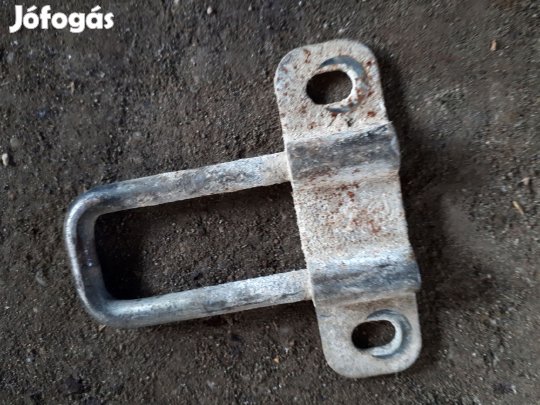 Fiat Doblo Csomagtérajtó Zár Ütköző