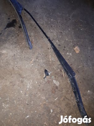 Fiat Doblo Jobb Első Ablaktörlő Kar