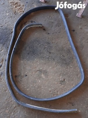 Fiat Doblo Jobb Tolóajtó Gumikéder