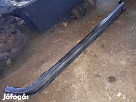 Fiat Doblo Jobb Tolóajtó Sín