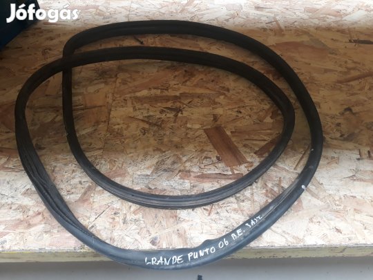 Fiat Grande Punto Bal Első Ajtó Gumikéder