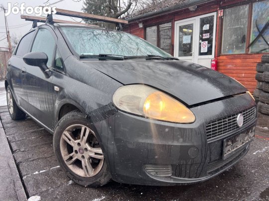 Fiat Grande Punto (2007) 1.4i 199A6000 Alkatrészek #M3522