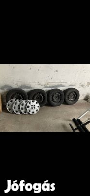 Fiat Punto 2 lemezfelnik téligumival