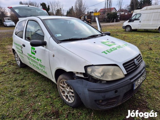 Fiat Punto 3 2004-es Alkatrészei eladóak