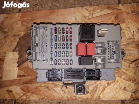 Fiat Punto II Biztosítéktábla / Relé Tábla