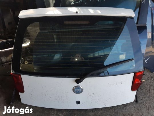 Fiat Punto II Csomagtér Ajtó