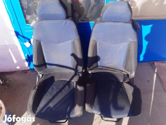 Fiat Punto II Első Ülés Garnitúra