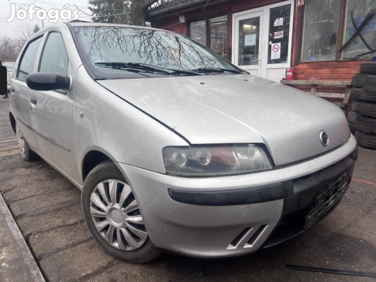 Fiat Punto II (2002) 1.2i 188A5000 Alkatrészek #M3486