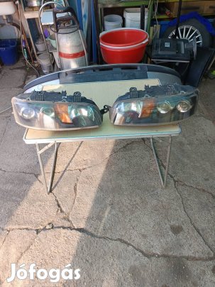 Fiat Punto fenyszóró ködlámpás 