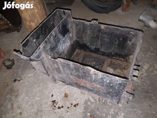 Fiat Scudo Akkumulátor Tartó