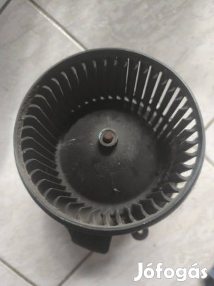 Fiat Stilo 1.9 JTD Fűtőmotor (Klímás)