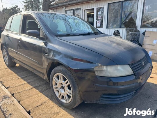 Fiat Stilo (2006) 1.9JTD 192A8000 Alkatrészek #M3792