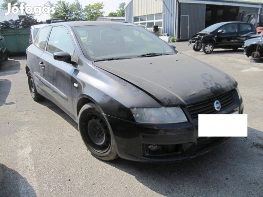 Fiat Stilo bontott használt alkatrészek