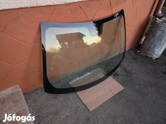 Fiat Tipo első szélvédő 2016-tól