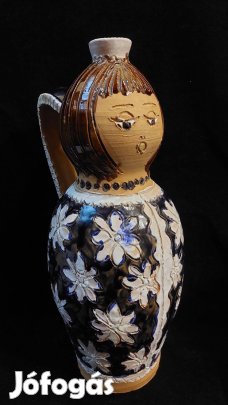 Figurális kerámia korsó