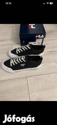 Fila cipő eladó!