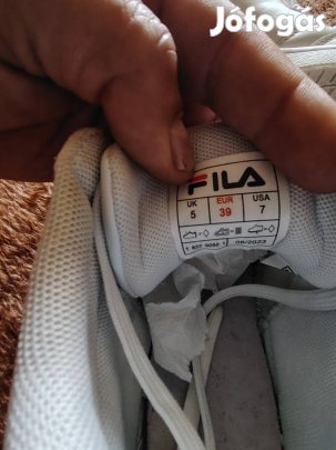 Fila magas szárú cipő